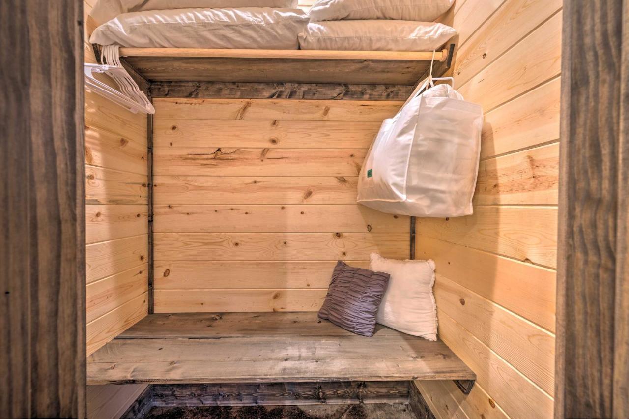 Luxury Cabin In The Woods With Hot Tub And Yard Games! Broken Bow Εξωτερικό φωτογραφία