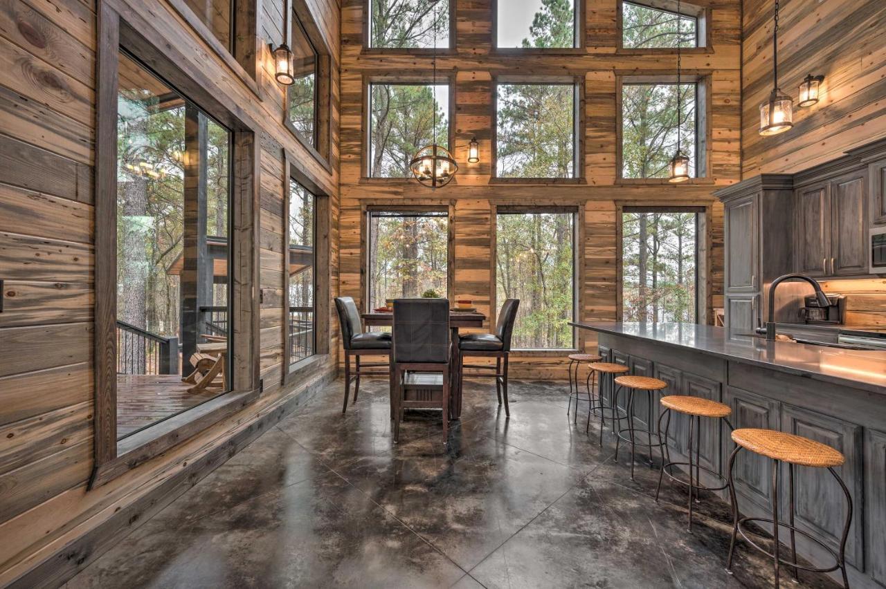 Luxury Cabin In The Woods With Hot Tub And Yard Games! Broken Bow Εξωτερικό φωτογραφία