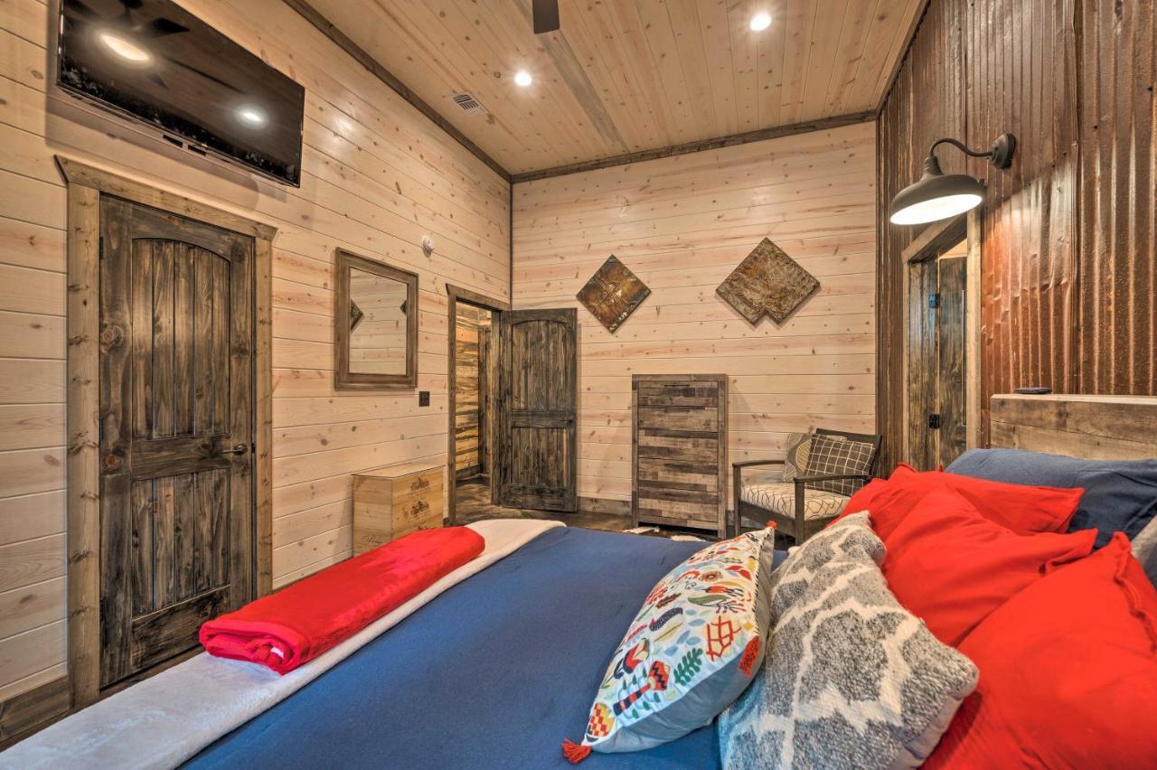 Luxury Cabin In The Woods With Hot Tub And Yard Games! Broken Bow Εξωτερικό φωτογραφία